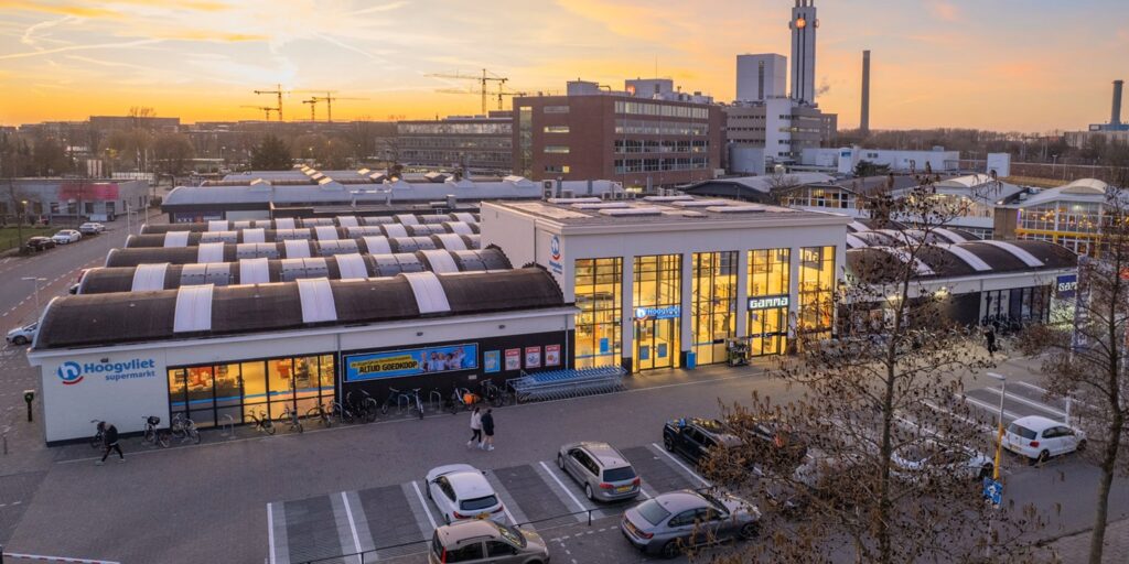 Modern bouwbedrijf JCVANKESSEL BOUW met duurzame faciliteiten in Nederland.